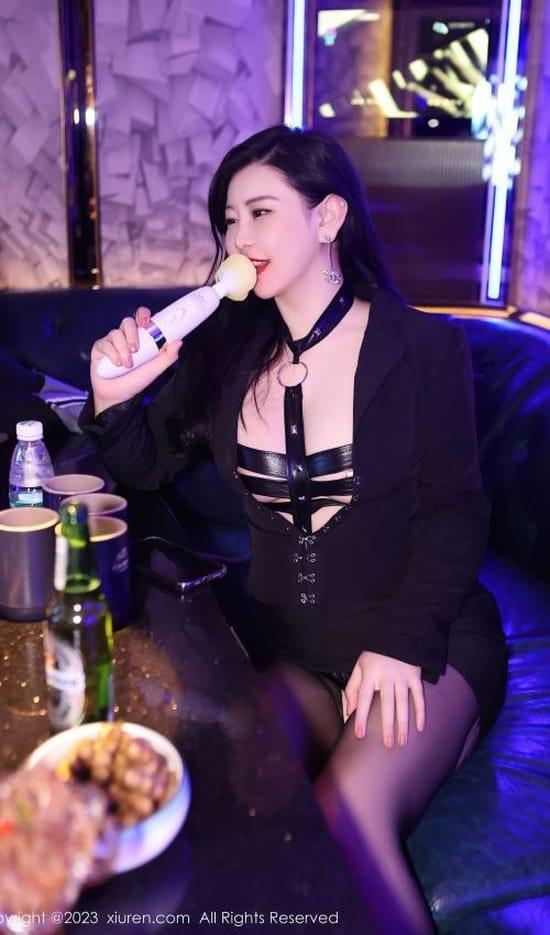 [Xiuren秀人网] 王婉悠QueenNO.6766 期[82+1P／825MB]2023.05.19