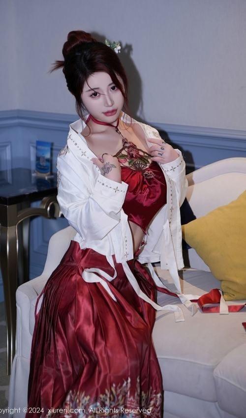 [Xiuren秀人网] 美七MiaNO.7985 期[70+1P/682MB]2024.01.19